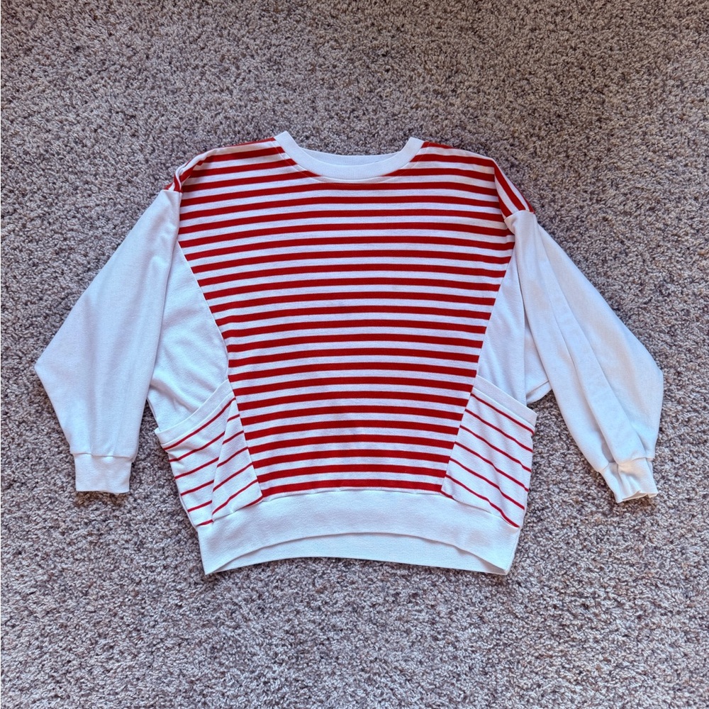 Easton Park Vintage White and Red Striped Women’s Pullover Sweater